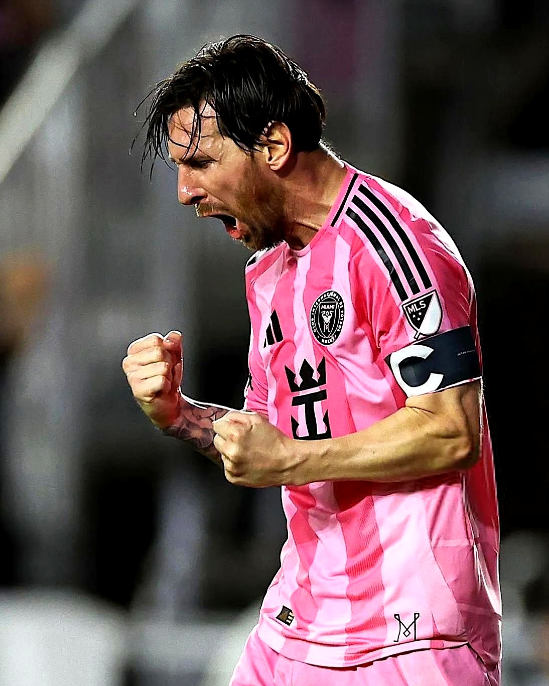 包含皇家马德里前途光明！，梅西新星比赛局势复杂表现突出比赛高潮迭起的词条开云体育中国官网